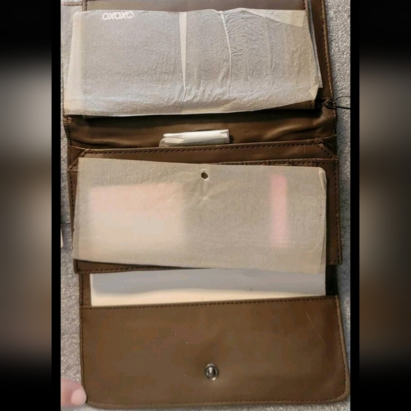 New with tags XOXO Crossfire trifold wallet - Picture 2 of 3